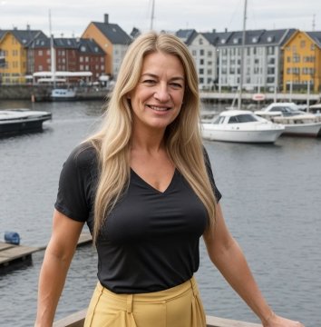 CurvyMuse1, Keski-Suomi, Suomi