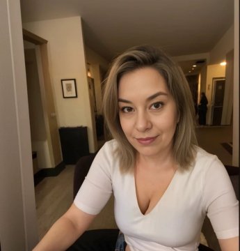 DesireQueen, Uusimaa, Suomi